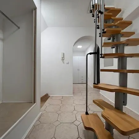Helle 80qm Mit Weitem Ausblick Apartamento Essen