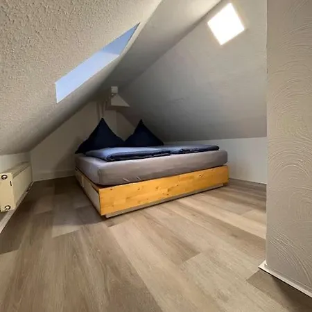 Helle 80qm Mit Weitem Ausblick Appartement *