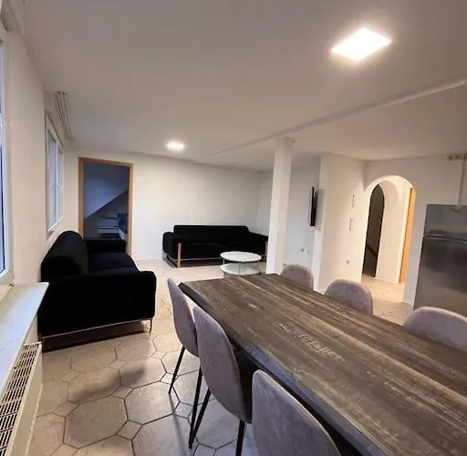 Helle 80qm Mit Weitem Ausblick * 埃森